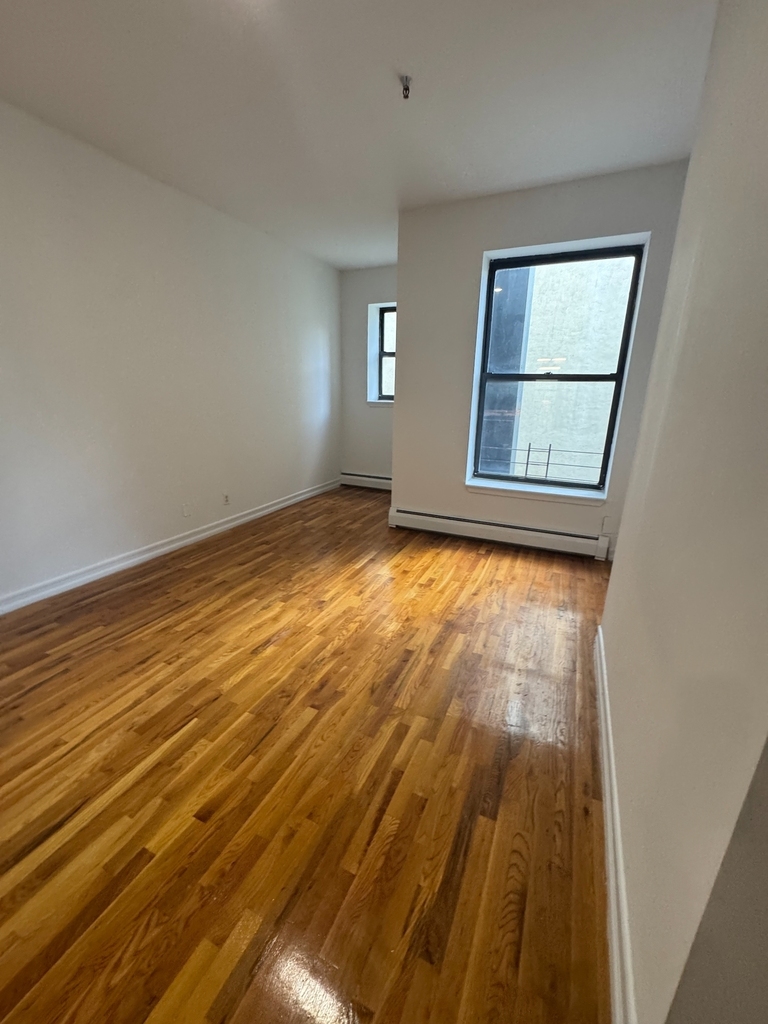 2200 Frederick Douglass Boulevard - Photo 5