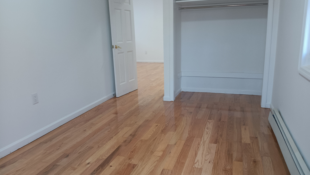 east 21st - Photo 8