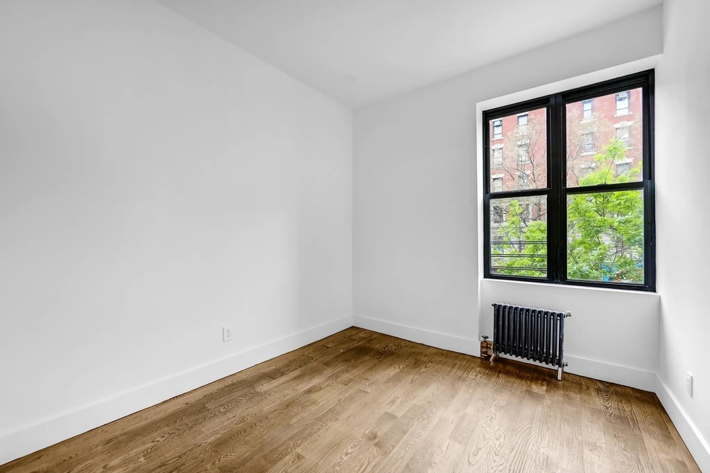45 Tiemann Place - Photo 4