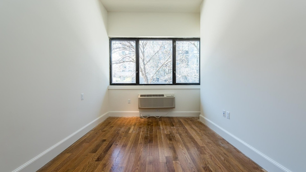 1 Duffield St 11201 - Photo 2