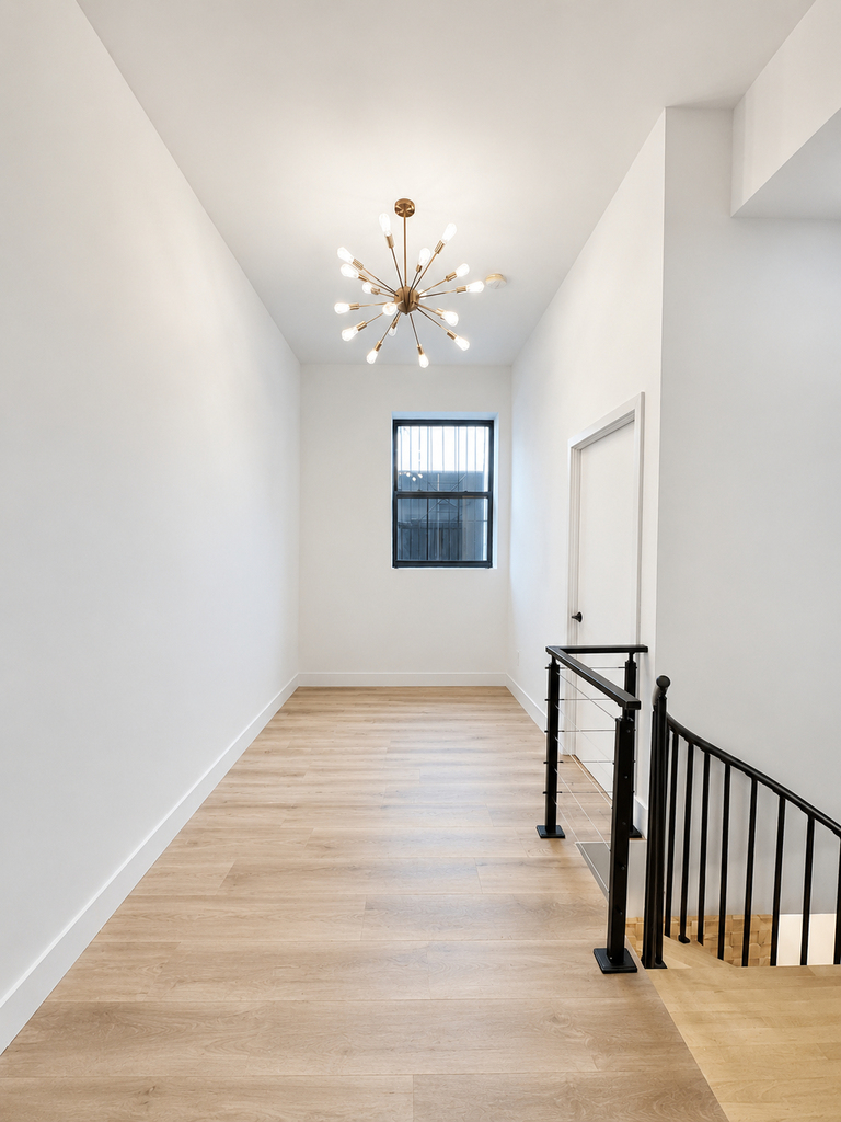 16 Howard Avenue - Photo 3