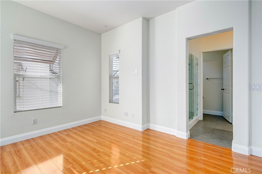 600 E Walnut - Photo 10