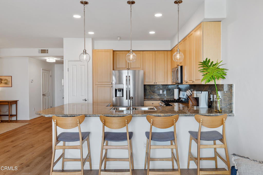 436 Poli Street - Photo 1