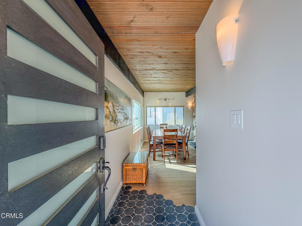 1327 Devon Lane - Photo 1