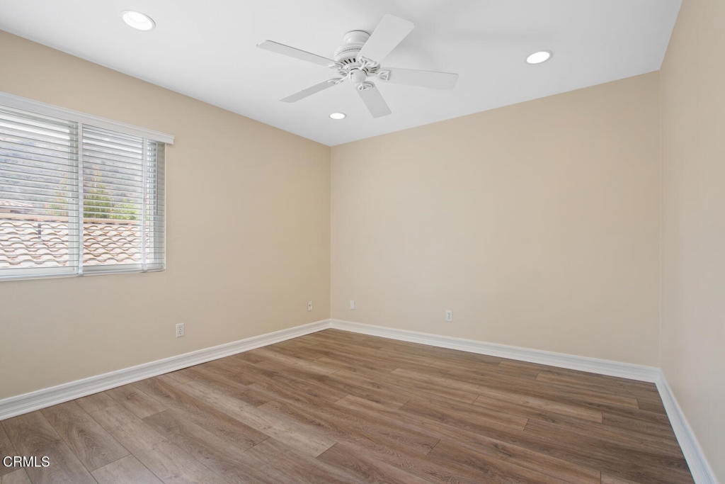 1672 Wellington Place - Photo 13