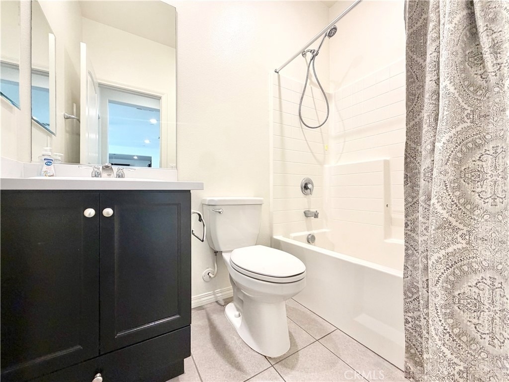 30136 Sutton Court - Photo 14