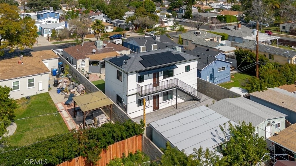 11112 1/2 Emelita Street - Photo 19