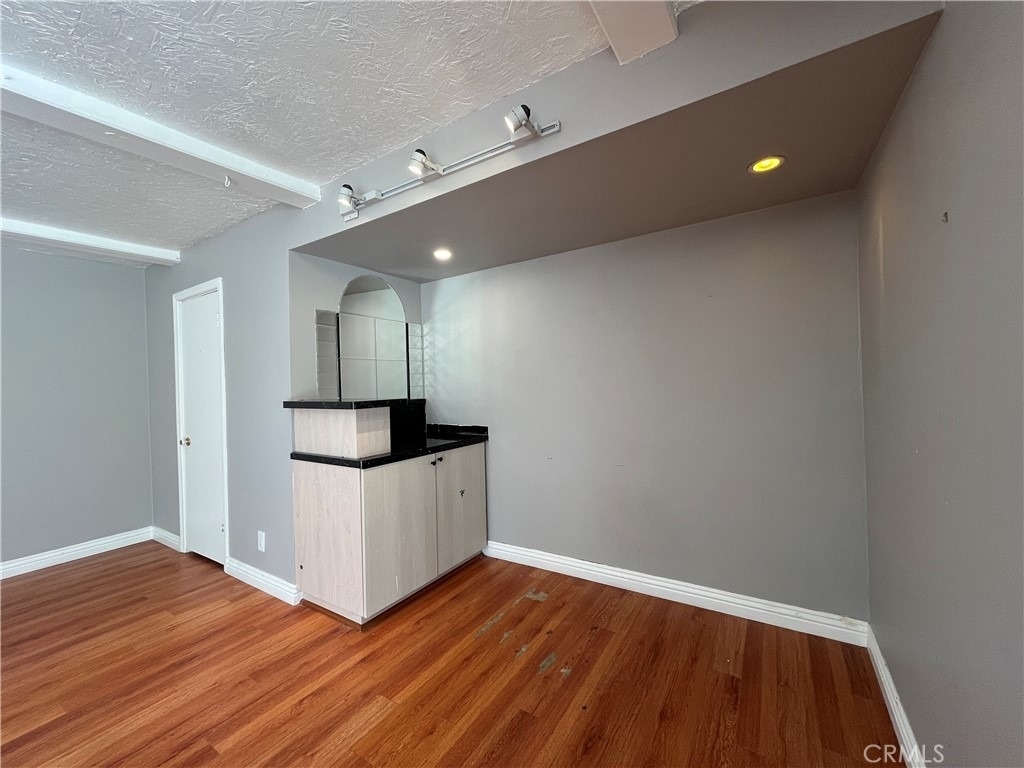 4527 Stark - Photo 13