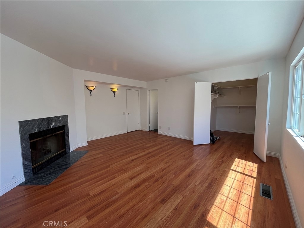 4527 Stark - Photo 27