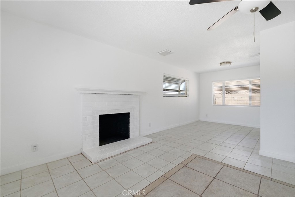 44338 23rd Street W - Photo 3
