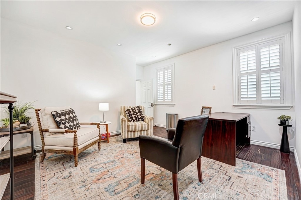 22450 Collins - Photo 56
