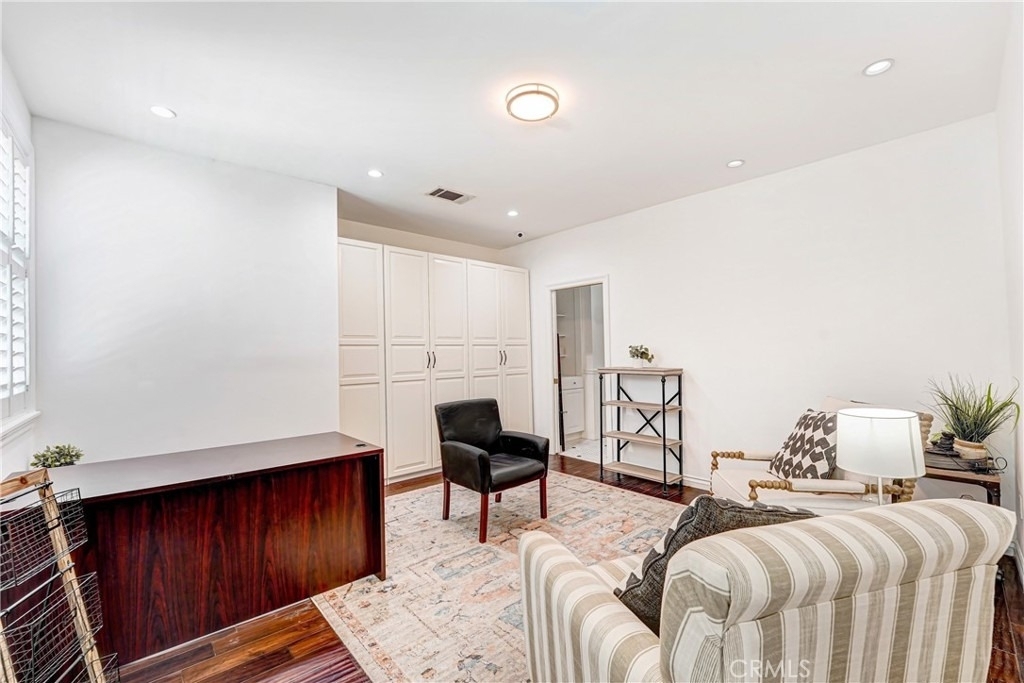 22450 Collins - Photo 70