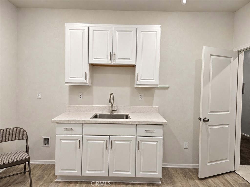 3681 W Uva - Photo 1