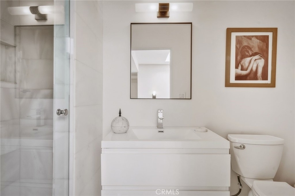 3601 Dixie Canyon Place - Photo 38