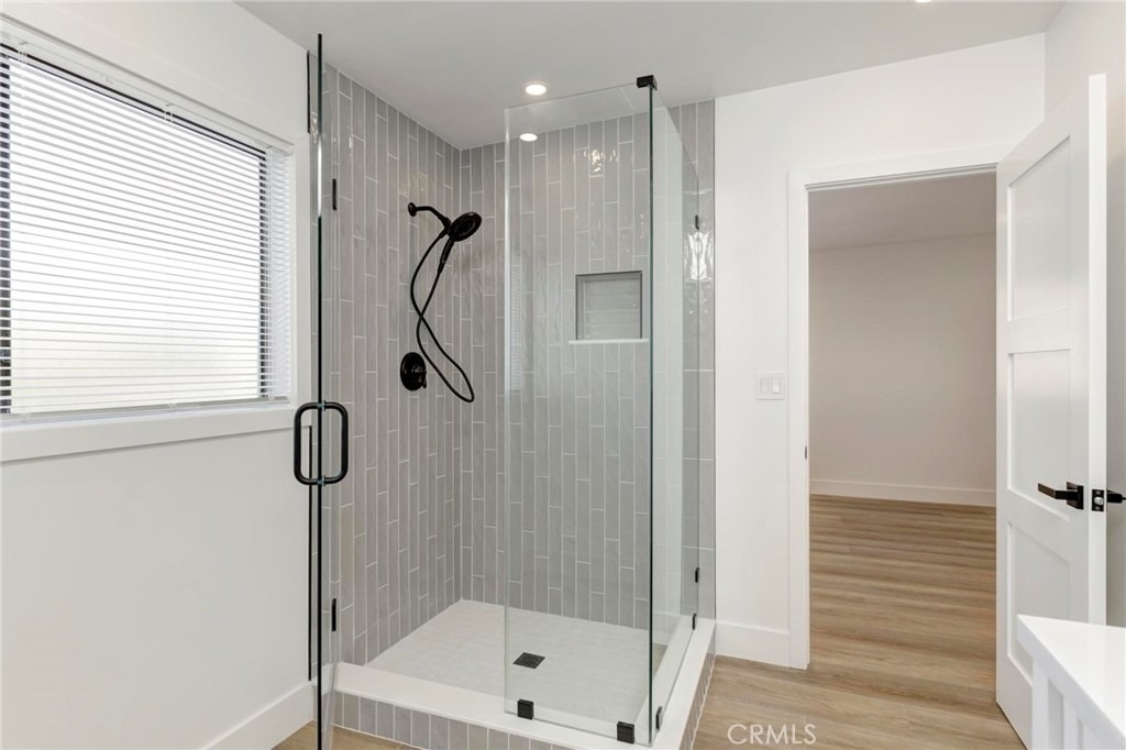 1090 Loma Drive - Photo 20