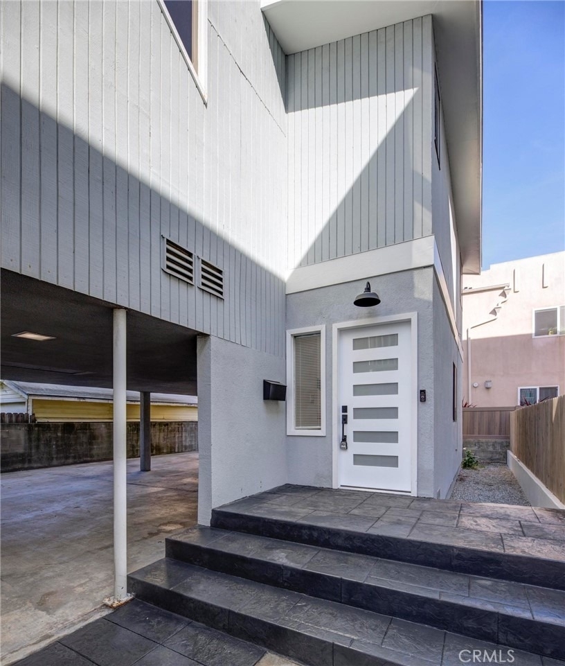 1090 Loma Drive - Photo 30