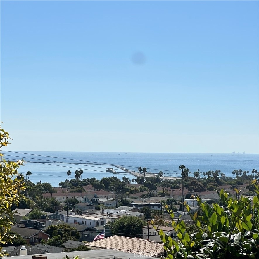 704 W 30th Street - Photo 4