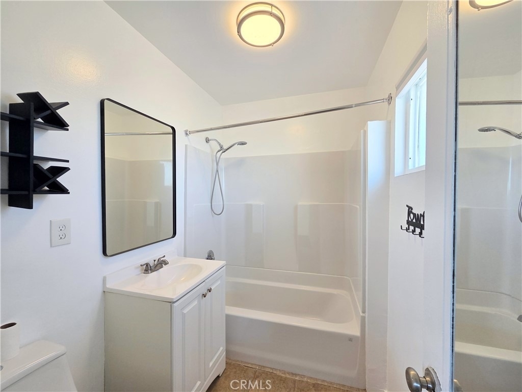 873 E Turmont - Photo 34