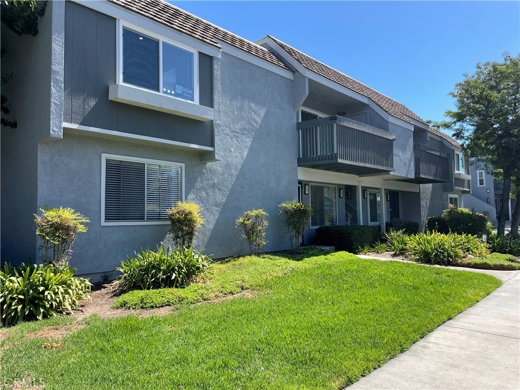 79 Wildwood - Photo 1