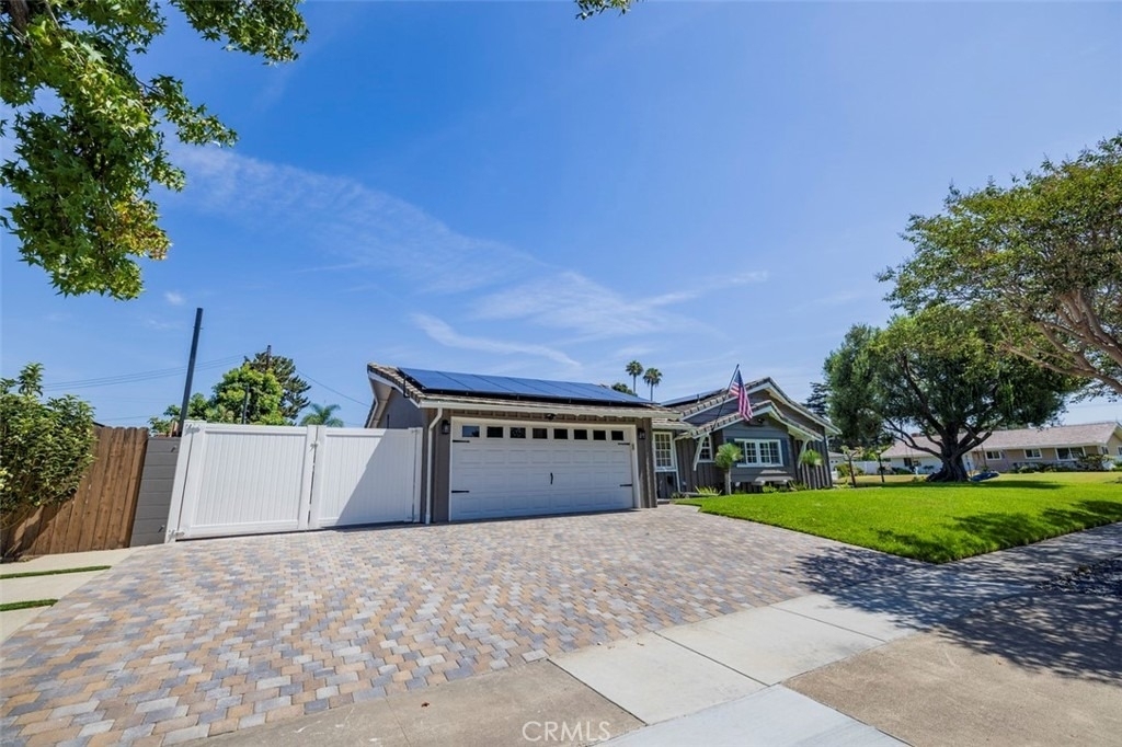 13591 Flint - Photo 6