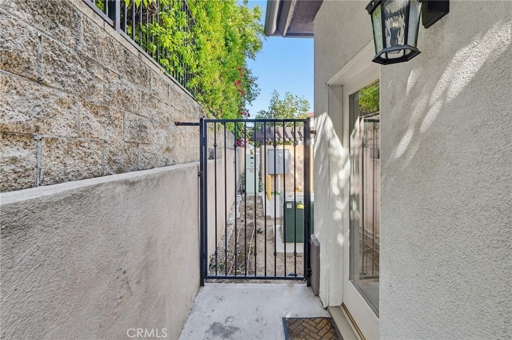 432 S Alhambra Avenue - Photo 43