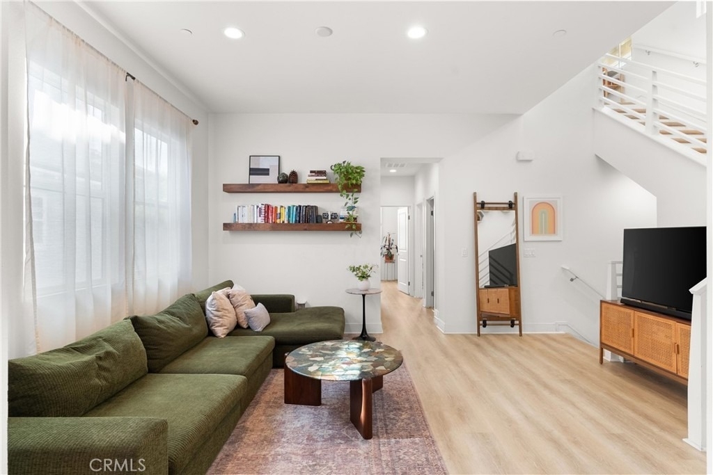 710 W Tribella Court - Photo 8