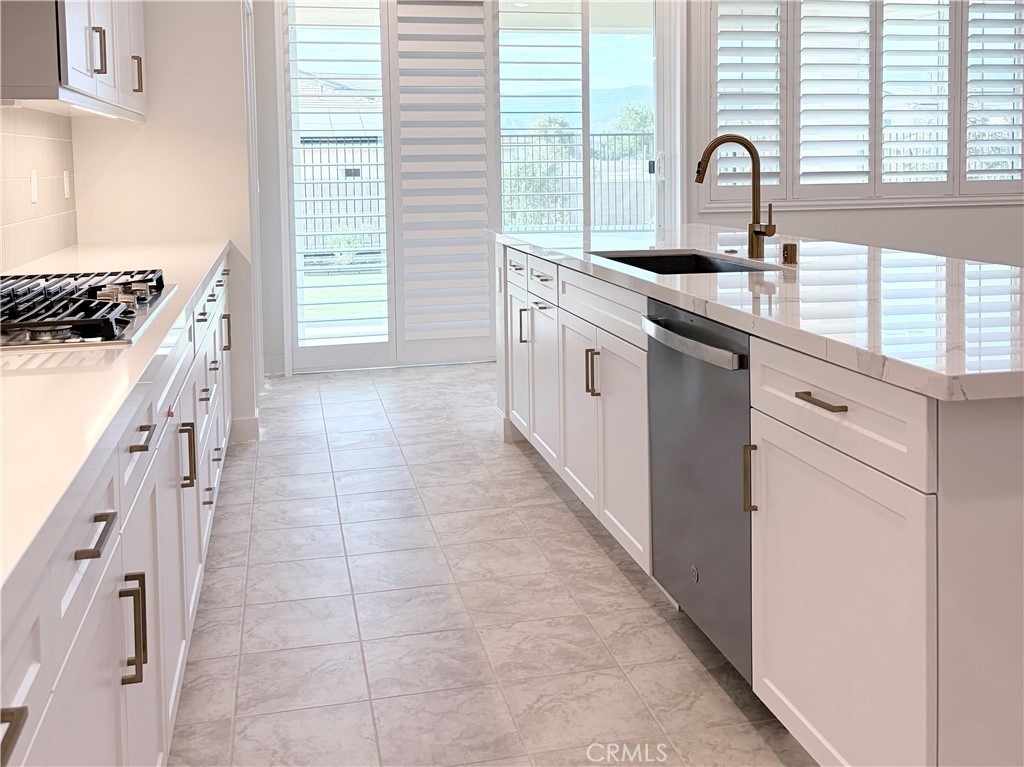 26756 Bermudez Street - Photo 10