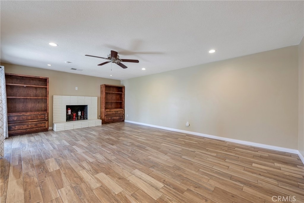1219 N Van Buren Street - Photo 20