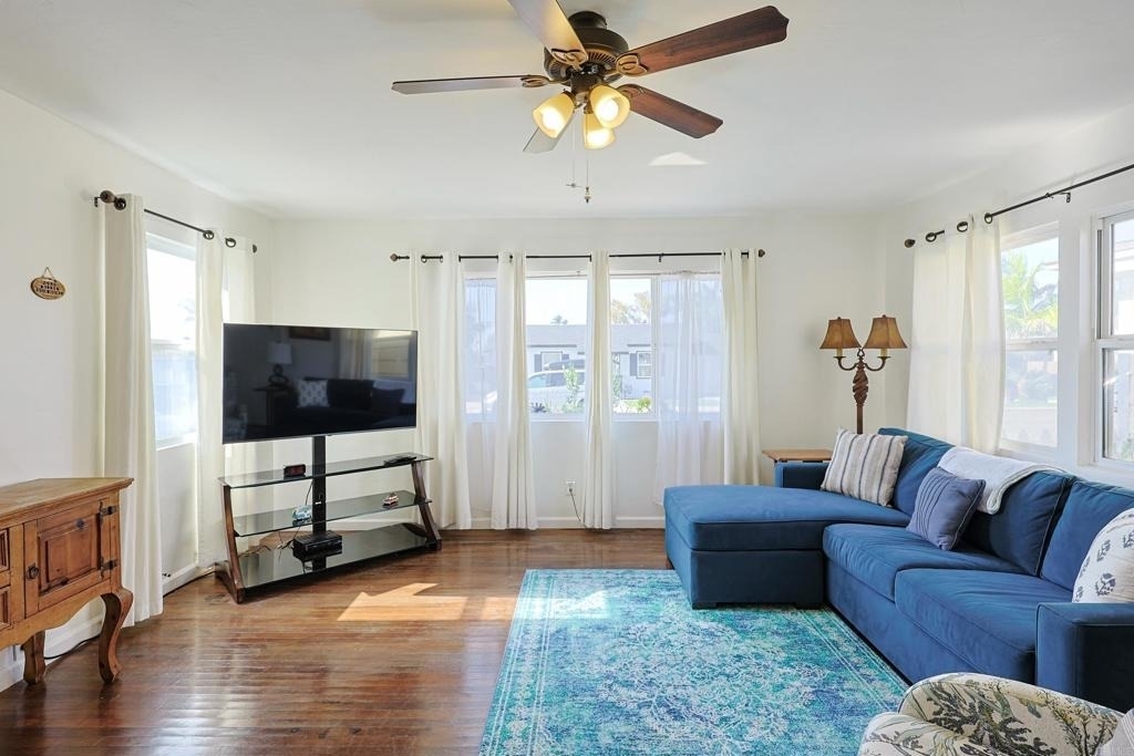 458 Citrus - Photo 8