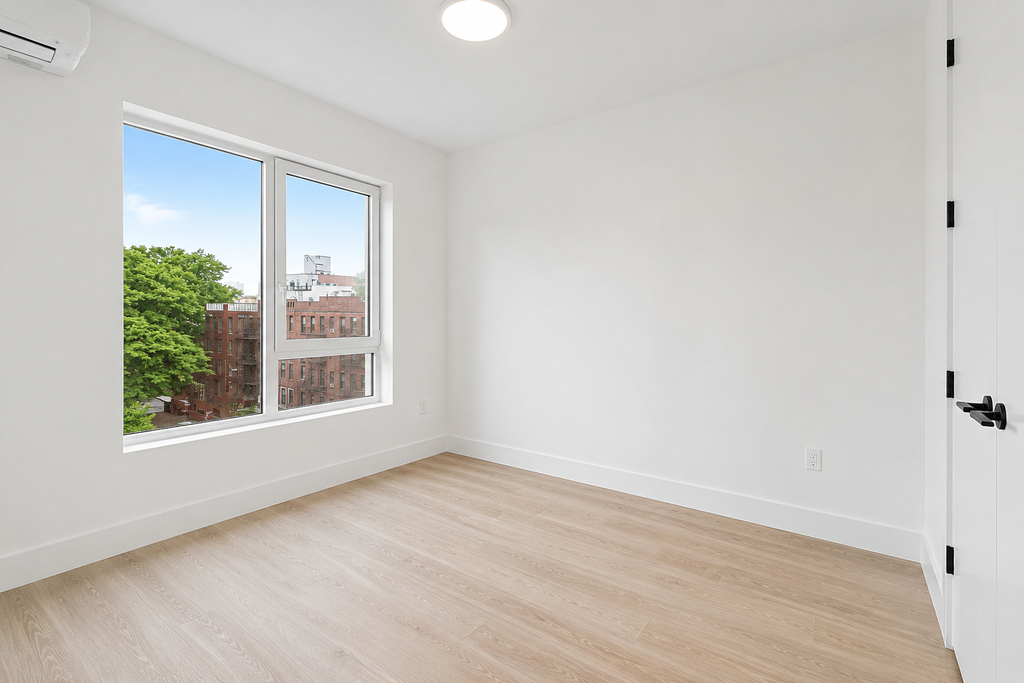 706 east - Photo 4