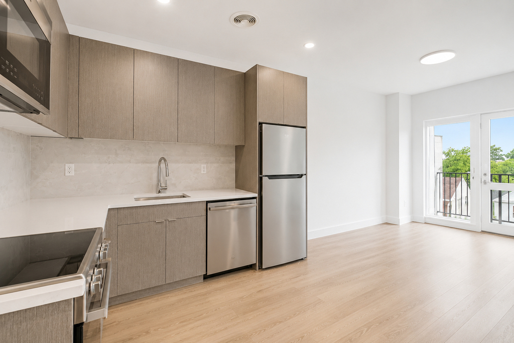 706 east - Photo 3