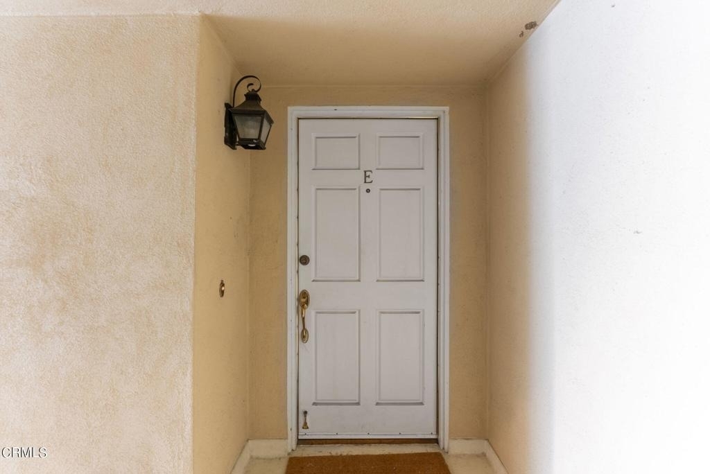945 S Orange Grove Boulevard - Photo 27