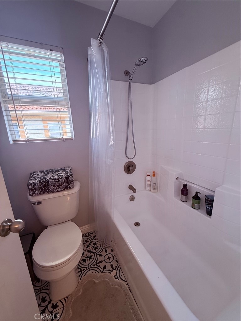 8184 Constantine - Photo 13