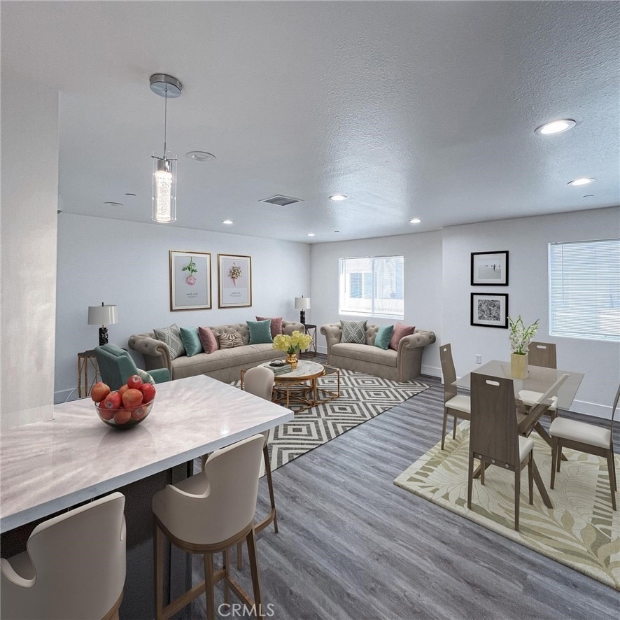 1029 South Montebello Boulevard - Photo 3
