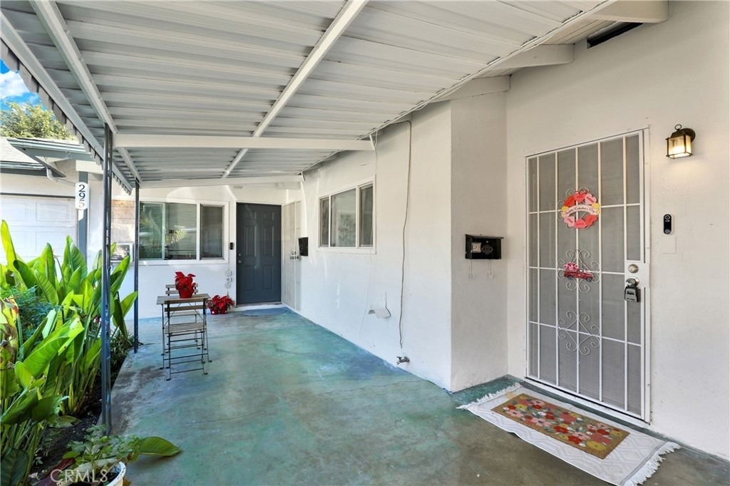293 W Artesia Street - Photo 1
