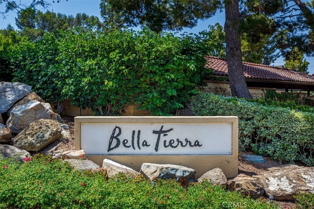 25561 Indian Hill Lane - Photo 14