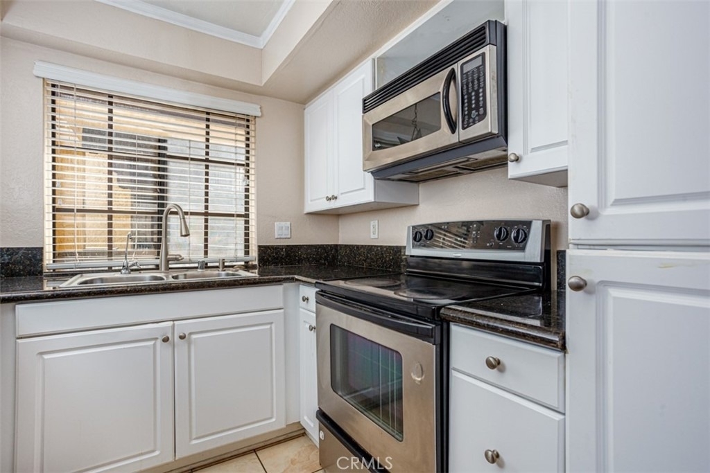 25561 Indian Hill Lane - Photo 4