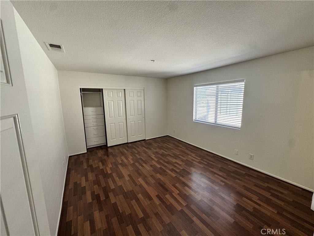 201 Laurel - Photo 17
