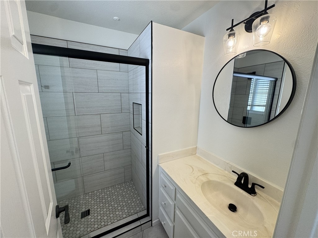 201 Laurel - Photo 19