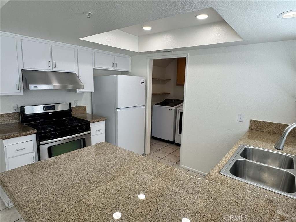 201 Laurel - Photo 6