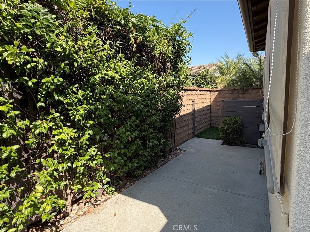 29 Galan Street - Photo 17