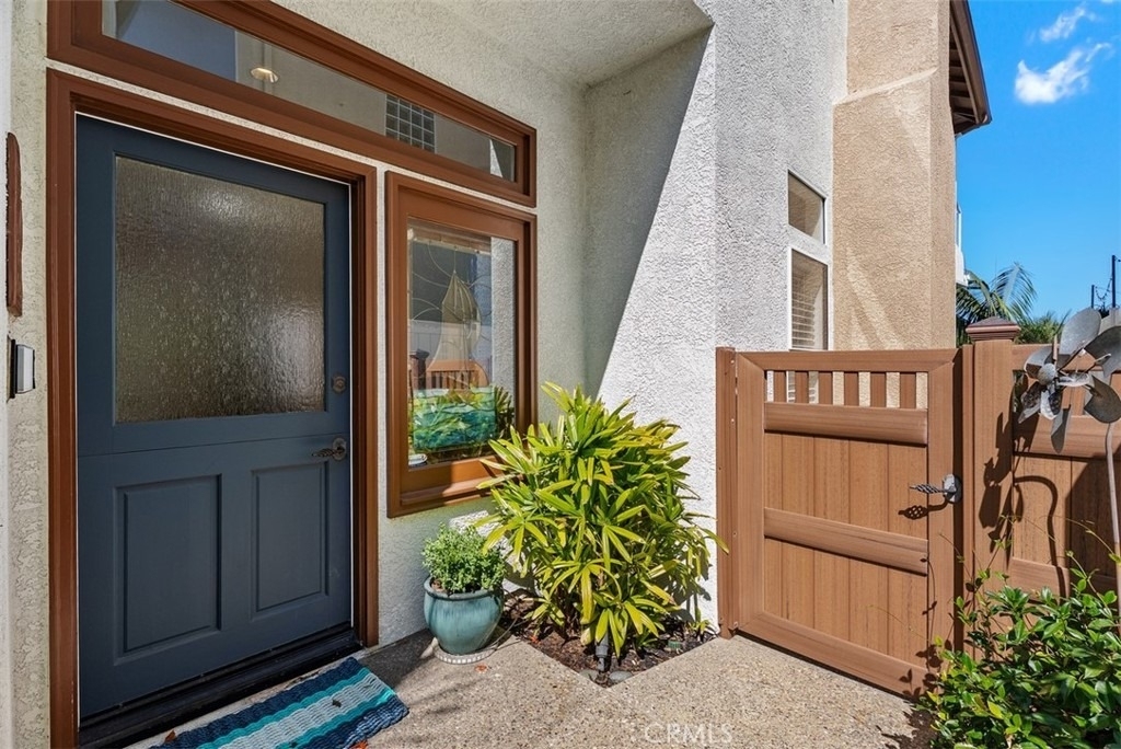 33722 Bridgehampton Drive - Photo 2