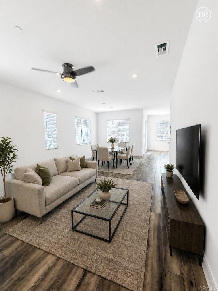 1528 Wingwood Lane - Photo 4