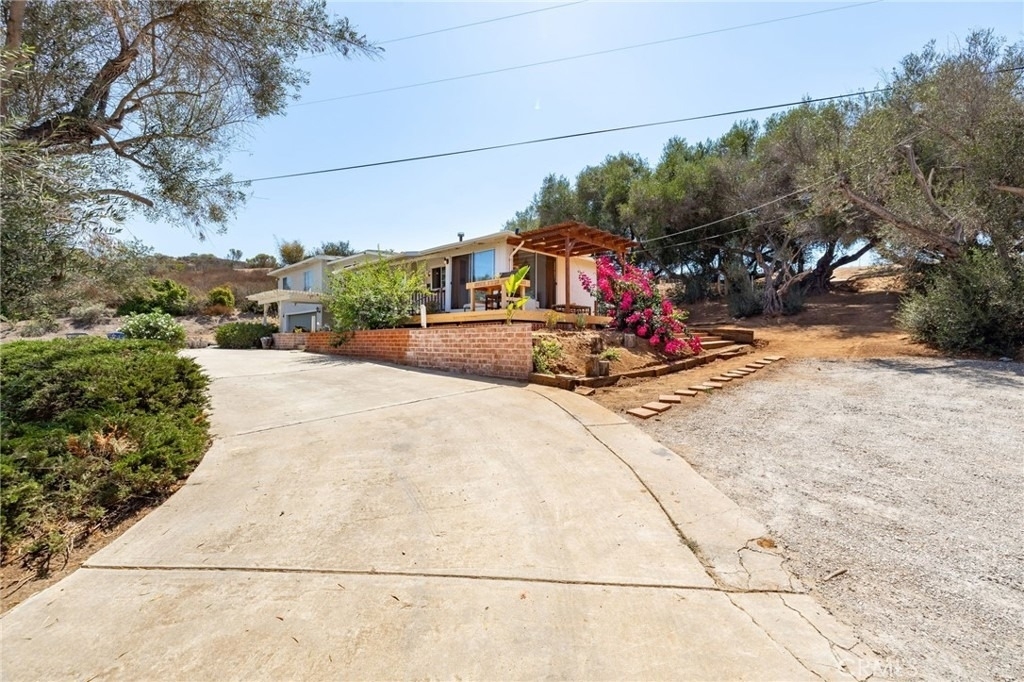 2576 Green Hills - Photo 2