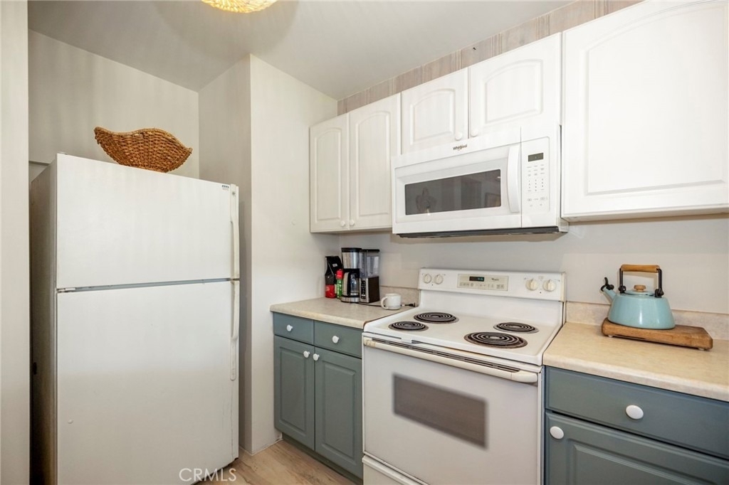 2576 Green Hills - Photo 18