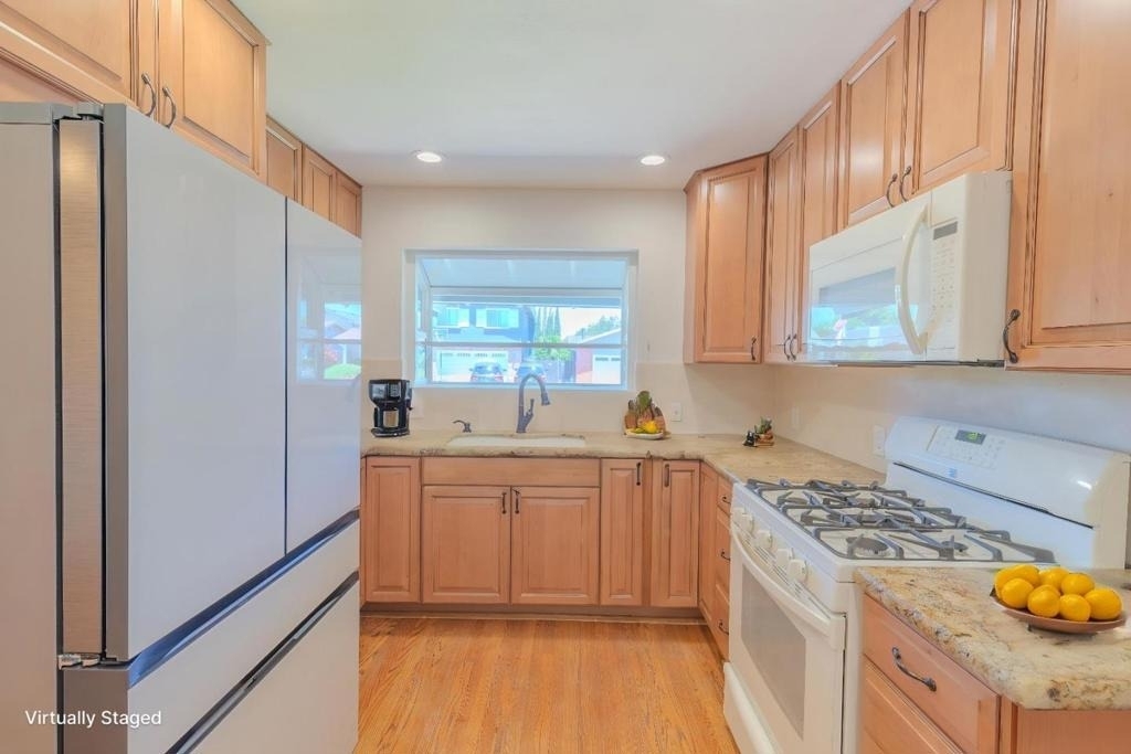 6944 Cedar Lane - Photo 9