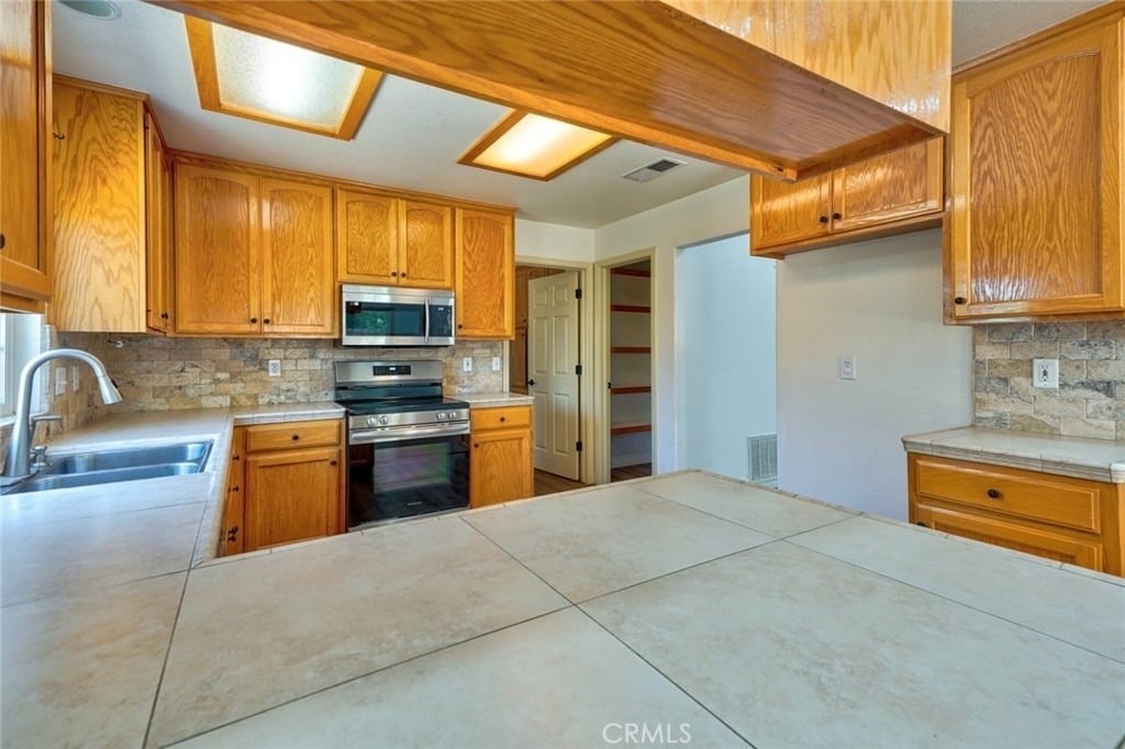 1217 Cathedral Creek Court - Photo 30