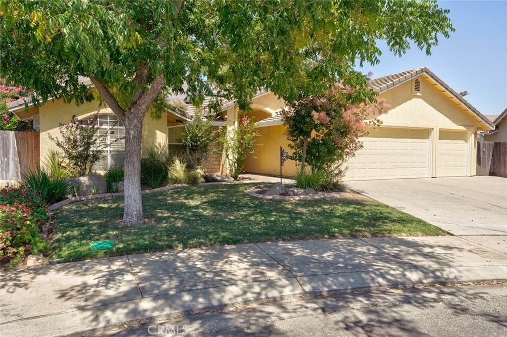 1217 Cathedral Creek Court - Photo 2