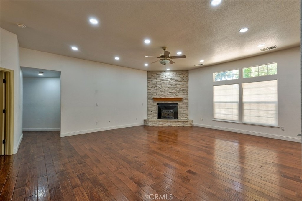 1217 Cathedral Creek Court - Photo 39