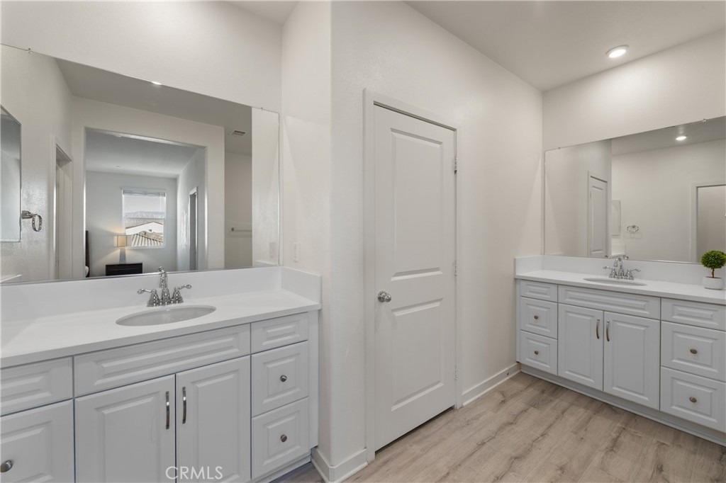 50105 Rocamora Street - Photo 26